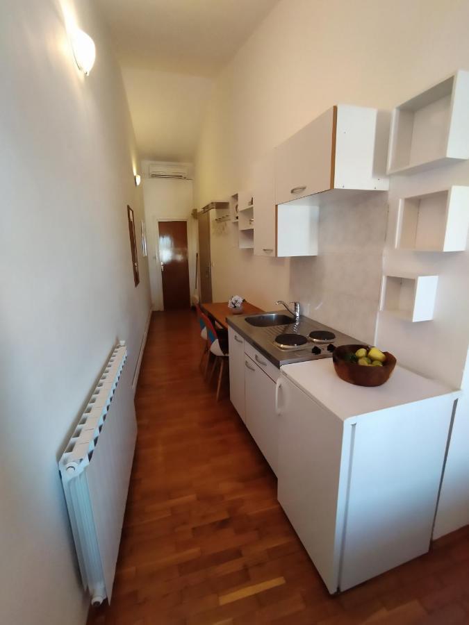 Pluton Daire Primošten Dış mekan fotoğraf