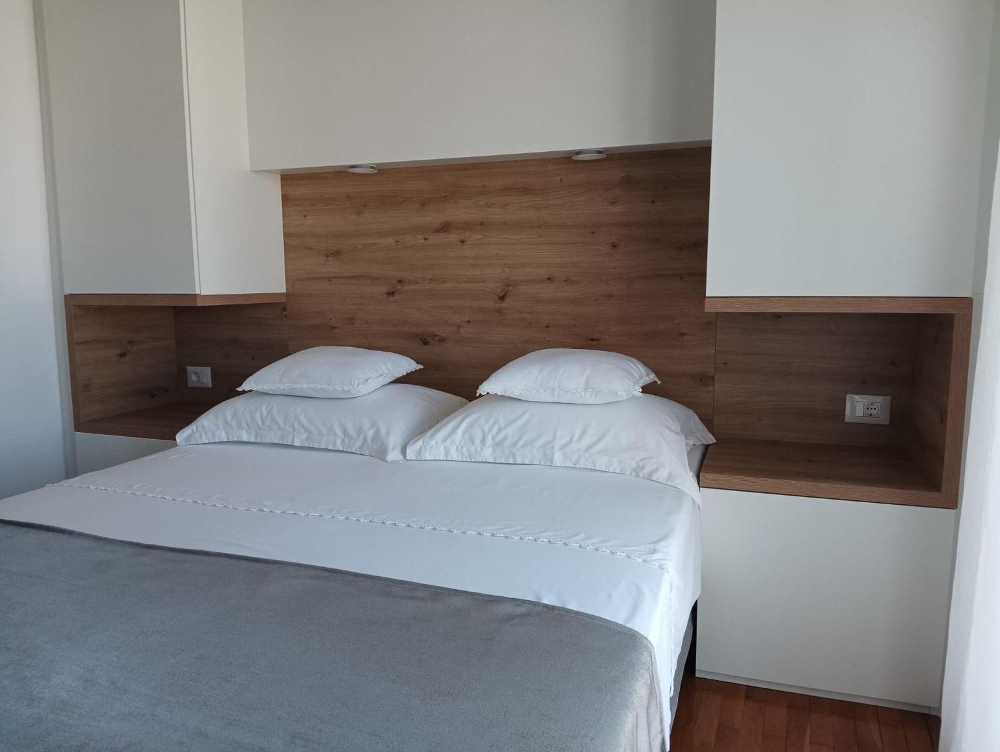 Pluton Daire Primošten Dış mekan fotoğraf